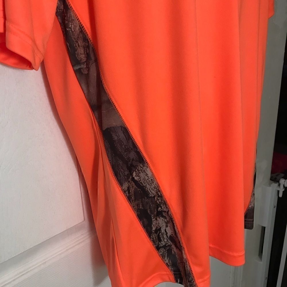 NWT Mossy Oak Size Large Top - Picture 3 of 6